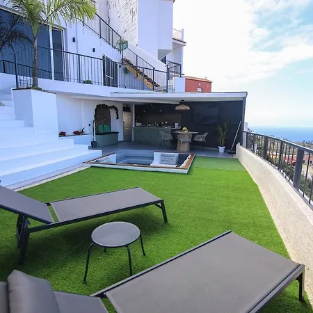 A With Views And A Place To Chill Out * Los Realejos